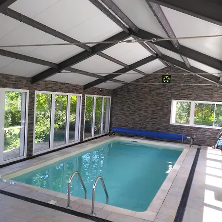 度假居 Le Champ Bourdon Saint-Maur-des-Bois